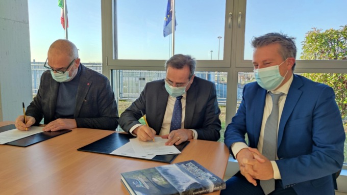 T2 fino a San Giovanni Bianco e collegamento Villa d’Almè-Ponte San Pietro: si studia la fattibilità