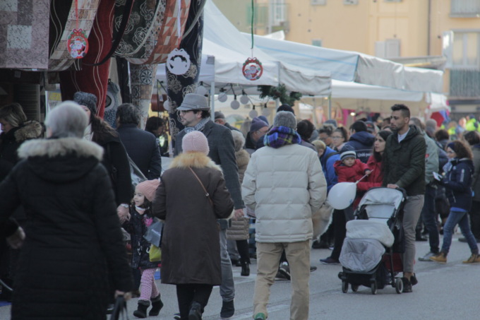 Laboratori, mercatini, concerti e gite in carrozza: Seriate si prepara così al Natale