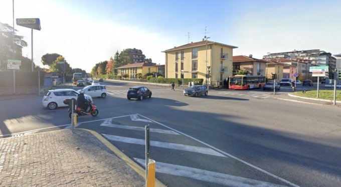 Rotatoria con fontana all’incrocio tra le vie Autostrada e Carnovali: ecco come sarà