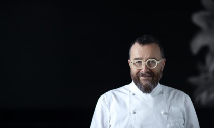 Lo chef bergamasco Giancarlo Morelli dona 200 panettoni alle mense dei cappuccini e del Patronato