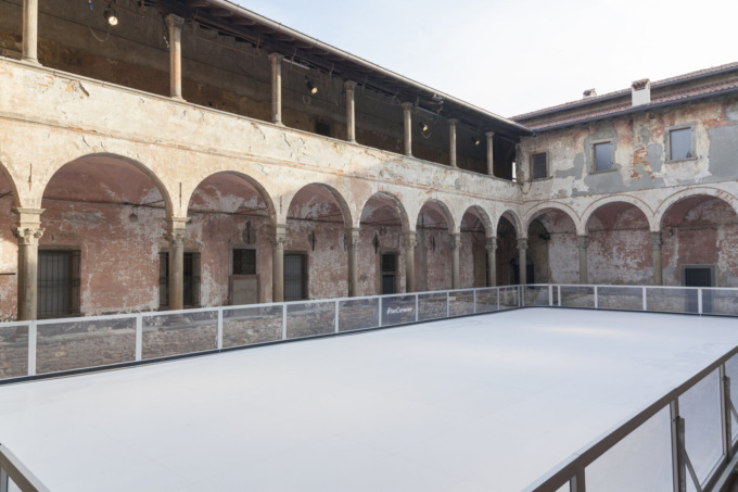 In Città Alta arriva la pista di pattinaggio, nel chiostro dell’ex monastero del Carmine