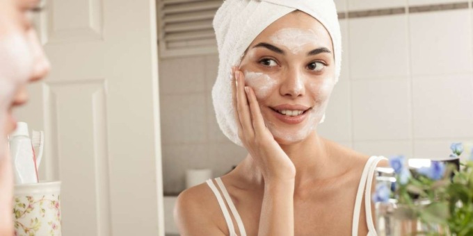 Come creare una skincare routine per la tua pelle