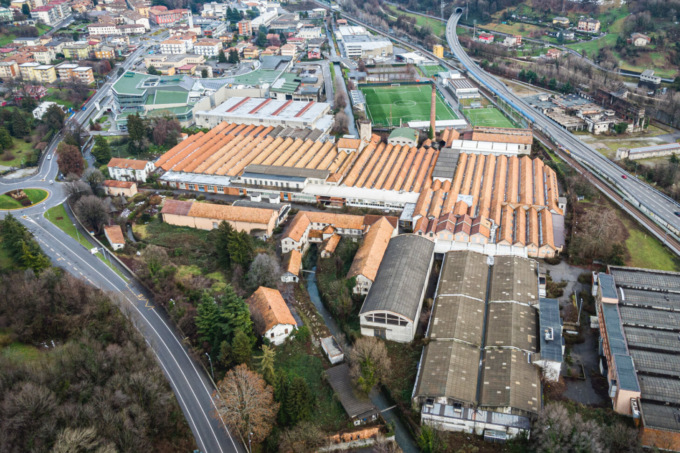 L’immenso ex cotonificio Honegger di Albino è stato venduto a un’azienda della Val Seriana