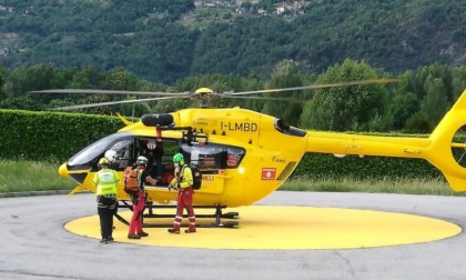 Valbrembana, ruzzola lungo il pendio: escursionista di 31 anni grave