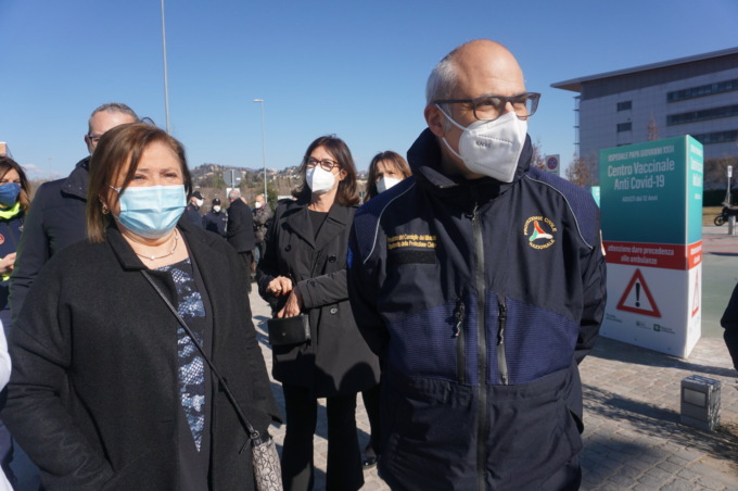 60 mila ore di servizio nei centri vaccinali: il grazie del Papa Giovanni alla Protezione civile
