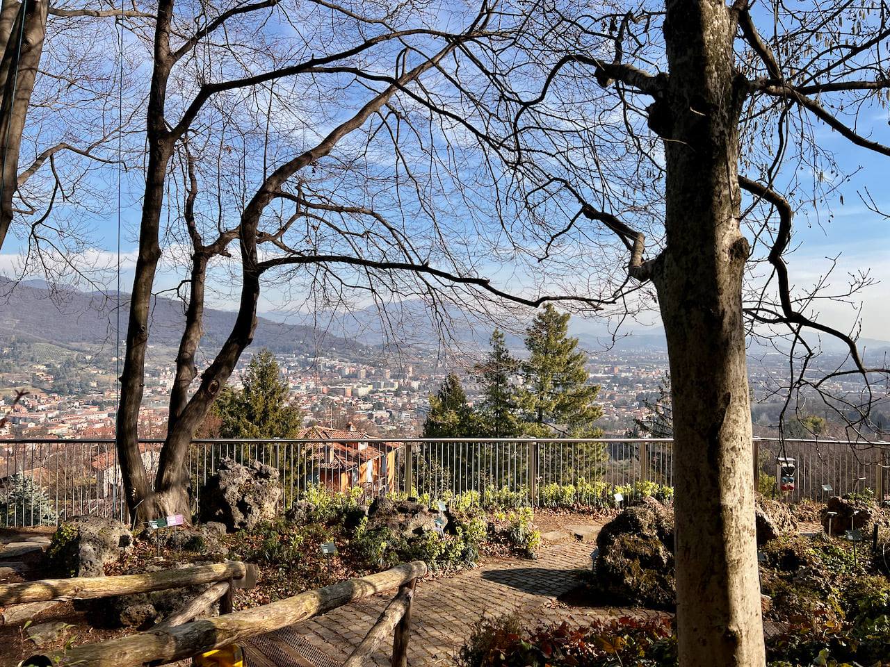 Vista Orto botanico di Bergamo_sez. Colle Aperto_Rete Orti Lombardia_02.22