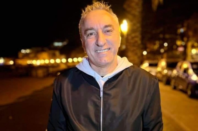 Da Casnigo all’Ariston, Massimo Alberti apre a Sanremo la serata delle cover