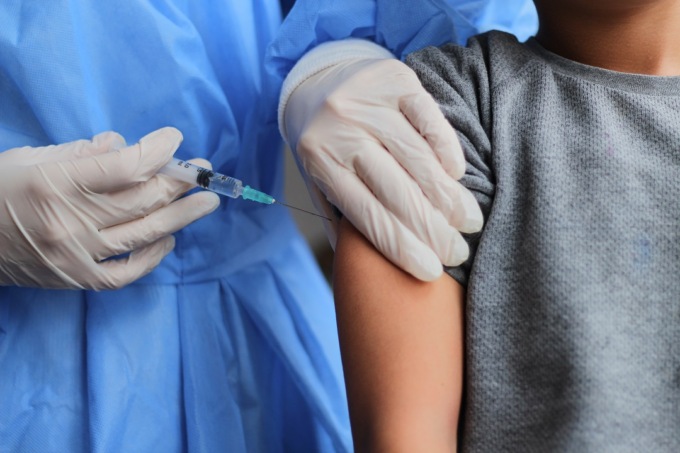 Open day vaccinale per la fascia 5-11 anni: vaccinati oltre duemila bimbi bergamaschi