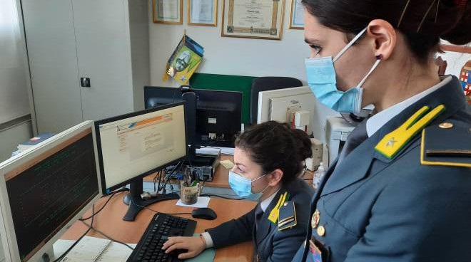 Blitz di carabinieri e Guardia di Finanza: indagati nove bergamaschi per evasione fiscale e fatture false