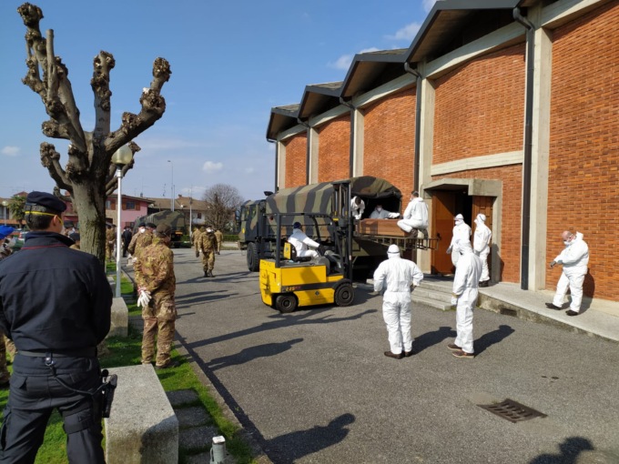Giornata in memoria delle vittime Covid, a Seriate spuntano “Germogli di speranza”