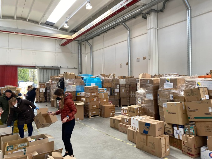 Emergenza Ucraina: PalaFrizzoni crea sito internet, numero di telefono e mail con tutte le info