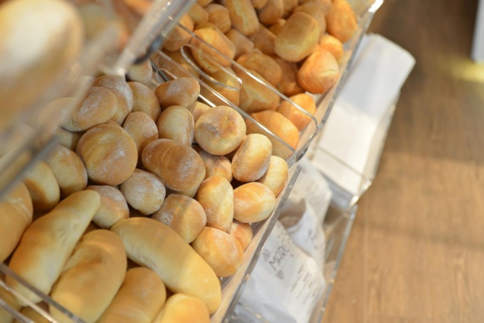 Se il pane è più caro non è colpa della guerra (è pura speculazione dei mercati)
