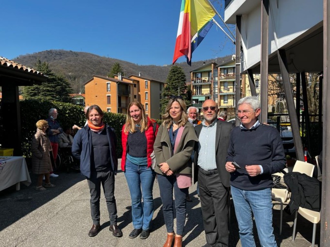 Al Monterosso la prima mensa di comunità: «Non state a casa soli, siete tutti invitati»