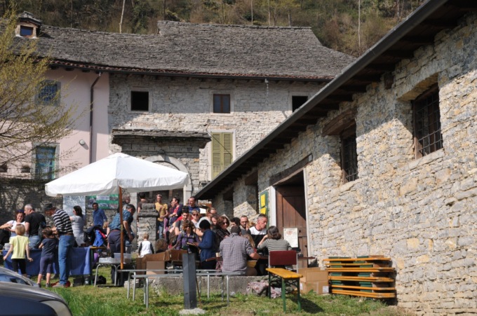 A Corna Imagna torna la festa di Scambio Semi (dopo due anni di stop forzato)