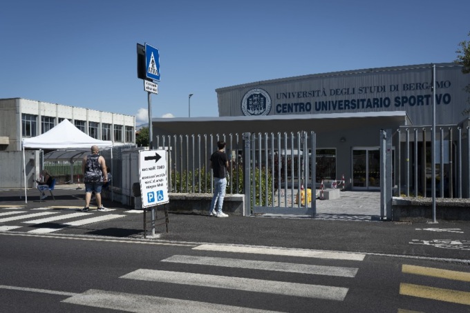 Centro vaccinale al Cus di Dalmine: i nuovi orari dal 7 al 20 marzo