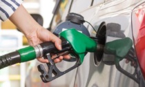 Benzina e gasolio, il flop dell'esposizione dei prezzi medi: nuovi rincari. I costi in Bergamasca