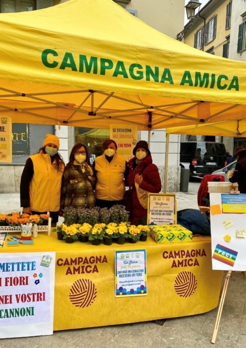 “Un fiore per la Pace”, la solidarietà delle imprenditrici agricole bergamasche alle donne ucraine