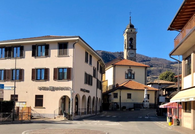 Ambulanze e campane, Flavio Moro in un libro dà voce al Grande Silenzio del Covid