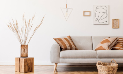 Arredamento d'interni: valorizzare l'ambiente con un divano su misura