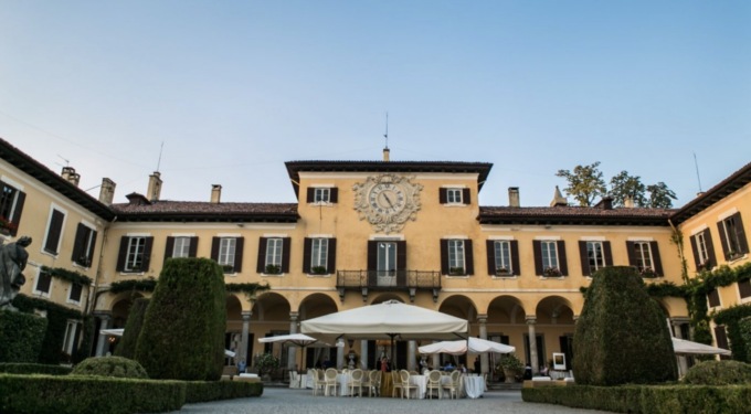 Acconti versati per il matrimonio a Villa Orsini Colonna: si allunga la lista degli sposi beffati