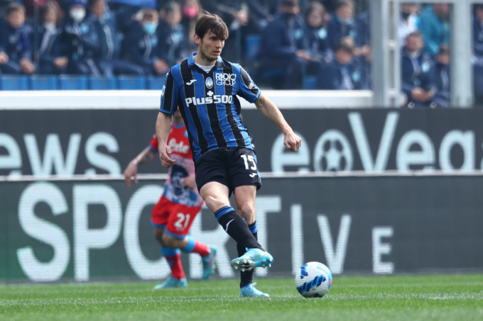 L’Atalanta gioca una buona gara, il Napoli fa lo stesso ma in più segna. Finisce 1-3
