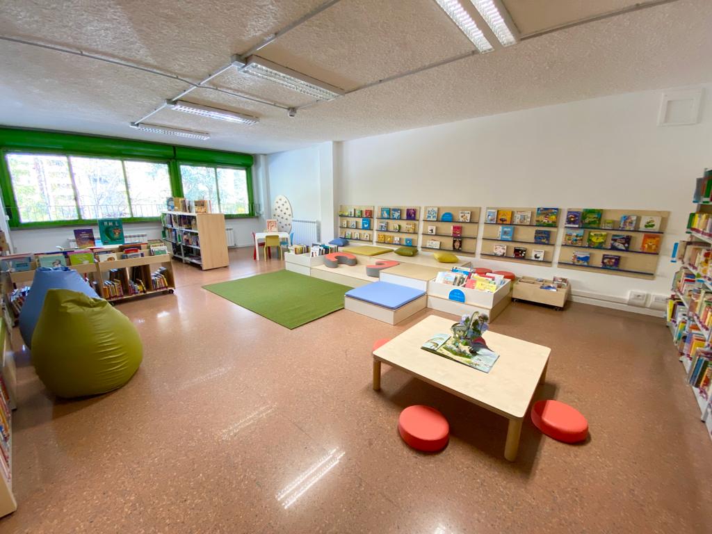 biblioteca via Coghetti (1)