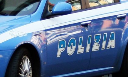 Villa d’Adda, fermati dalla Stradale mentre scambiano 5 chili di droga e cinquantamila euro