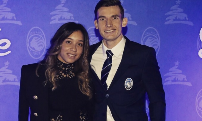 Atalanta Salernitana Dopo Le Critiche La Moglie Ricarda Difende De Roon Sui Social Prima Bergamo