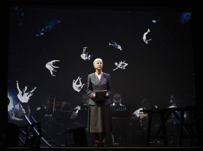 Teatro Donizetti, presentata la stagione di prosa 2022-23: spettacoli e artisti d’eccezione