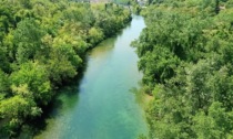 Uomo di Castelli Calepio cade nel fiume Oglio da trenta metri di altezza: vivo per miracolo