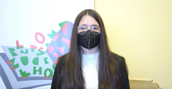 Giulia Arnoldi, dell’Einaudi di Dalmine, prima tra i senior alle Olimpiadi nazionali di Italiano