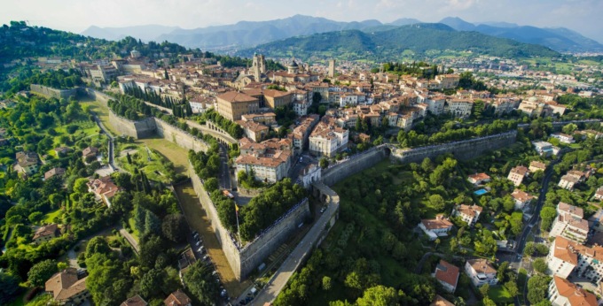 Bergamo città green: da giugno l’energia degli spazi comunali proverrà da fonti rinnovabili