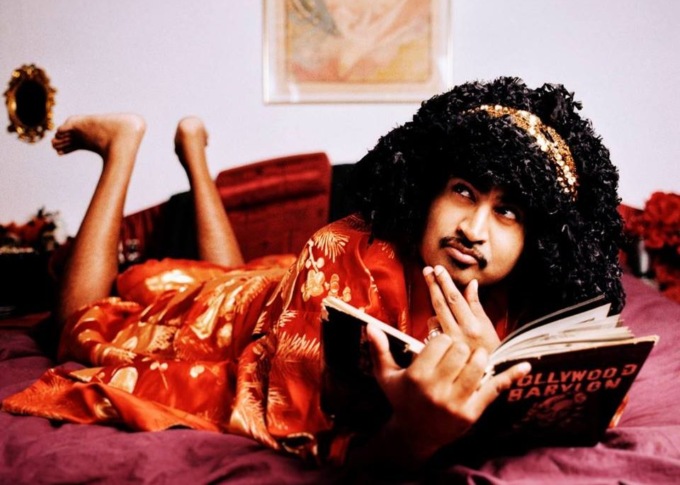 Al Daste i King Khan and the Shrines portano la loro musica tra garage, rock e punk