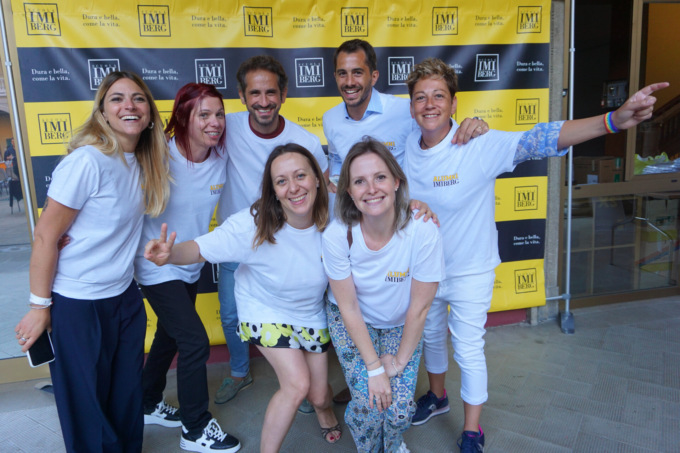 La bella festa dei diplomati negli oltre trent’anni di vita della Scuola Imiberg