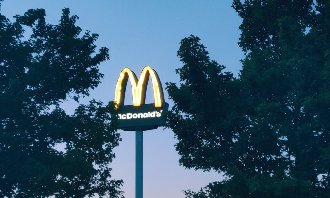 McDonald’s apre a Caravaggio e assume 50 persone: ecco come candidarsi