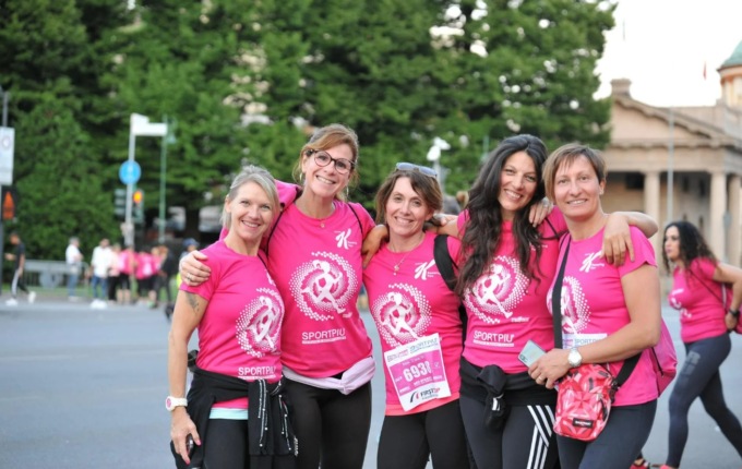Sabato 18 giugno torna nel cuore di Bergamo la StraWoman, la corsa in rosa… per tutti