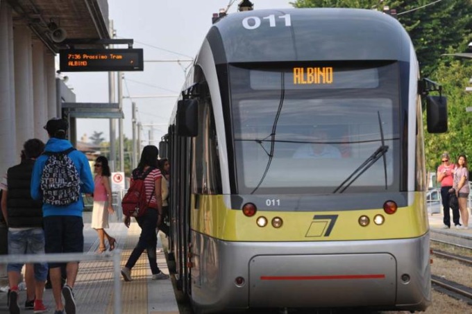Tram della Val Seriana: lo scorso anno 3,2 milioni di passeggeri. Aspettando la T2
