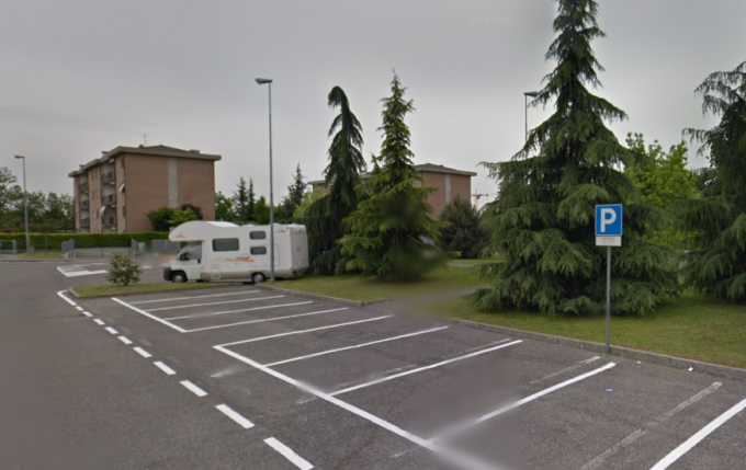 Treviolo, accoltellato il rapper Simba La Rue: forse un regolamento di conti