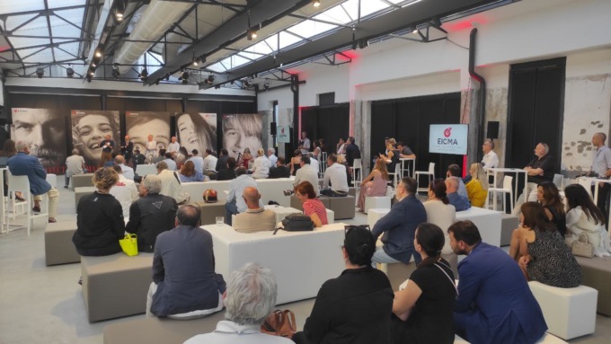 EICMA 2022 scalda i motori e si lancia nel Metaverso