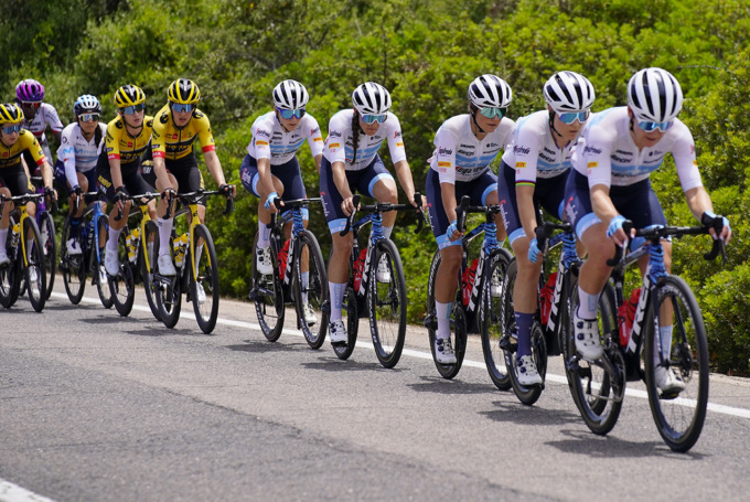Tappa Sarnico-Bergamo del Giro d’Italia Donne: tragitto, dove vederlo in tv e modifiche alla viabilità