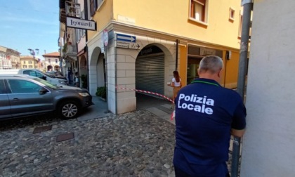 Parte un colpo mentre pulisce la pistola, a Orzinuovi (Brescia) muore commerciante 61enne
