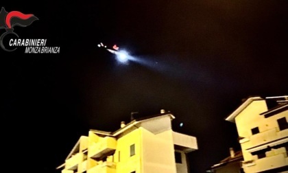 Ragazzino punta un laser contro un elicottero dei Carabinieri in azione: beccato e identificato