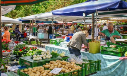 Mercato agricolo e non solo Piccoli produttori a filiera corta
