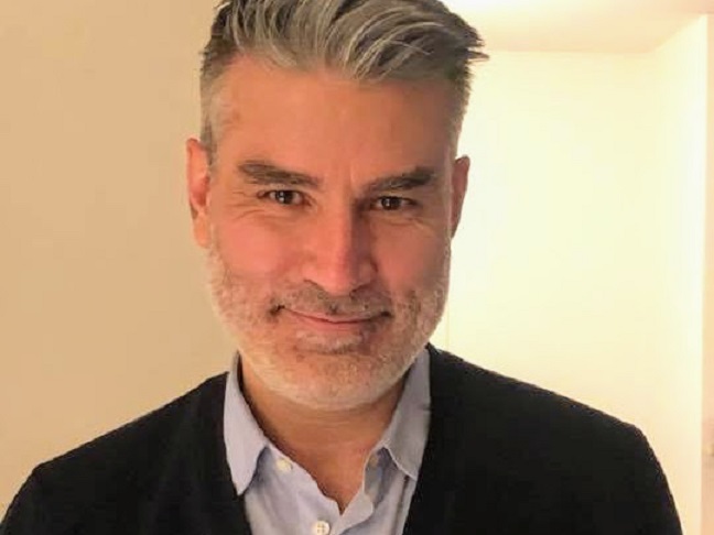 L’assessore alla Sicurezza derubato… da una scimmia