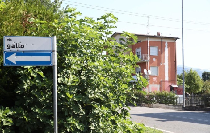Migliora il bimbo colpito dal proiettile. Inquirenti al lavoro sulla dinamica