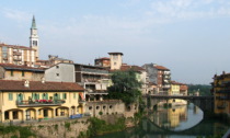 Ponte San Pietro: belli gli eventi, ma «servono Poste aperte il pomeriggio e farmacie»