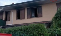 Incendio in appartamento a Ponte San Pietro: uomo ustionato al braccio e alla gamba
