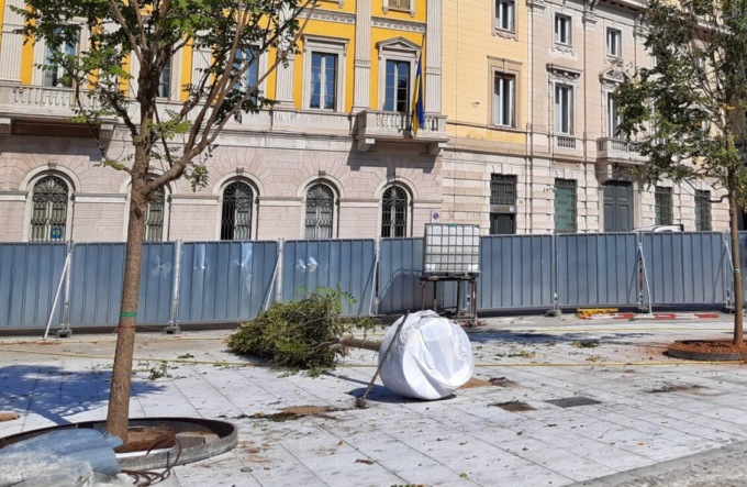 Piazza Matteotti, il cantiere si allarga a uffici comunali e viale Roma: le modifiche alla viabilità