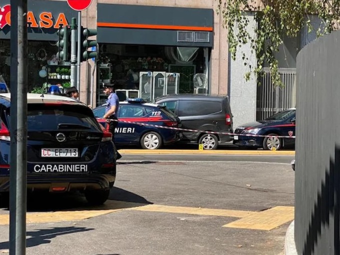 Inseguimento e sparatoria in centro a Bergamo, l’arrestato: «Ero in astinenza, cercavo eroina»
