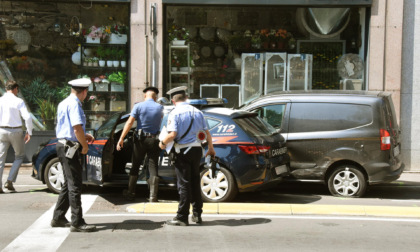 Inseguimento e sparatoria in centro a Bergamo, chi è l'arrestato e cosa è successo